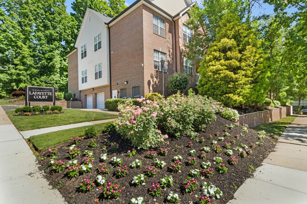 LAFAYETTE COURT L.L.C. - Photo 5 of 14