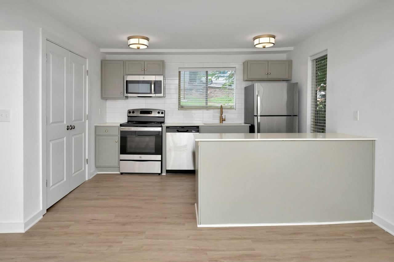 Caribou Apartments - Photo 2 of 32