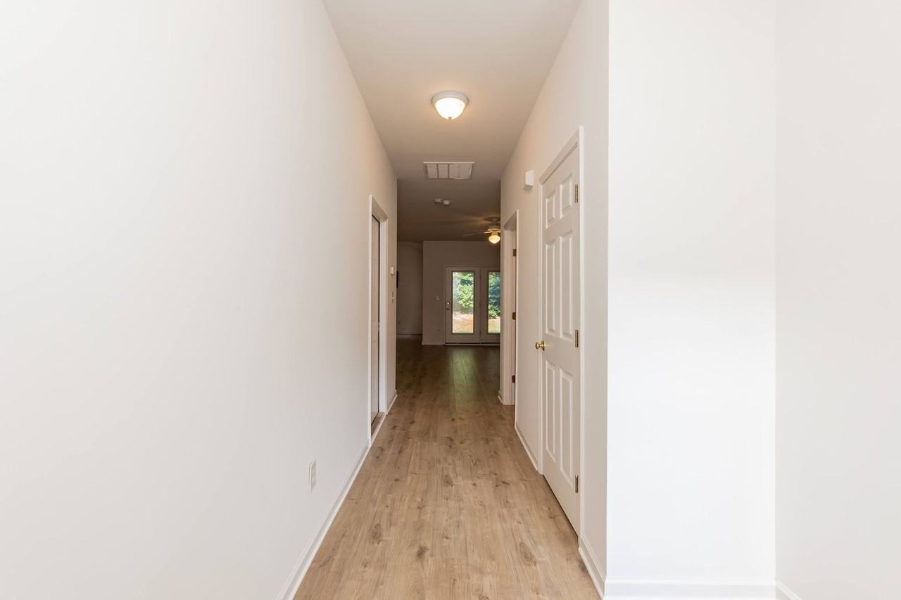 295 Plaza Dr #E - Photo 7 of 25