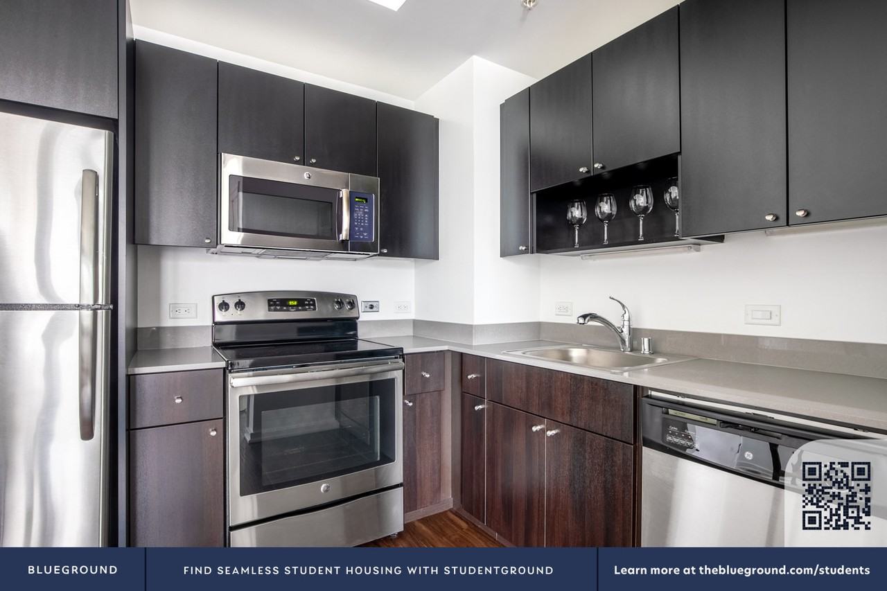 400 Clementina Street - Photo 7 of 33