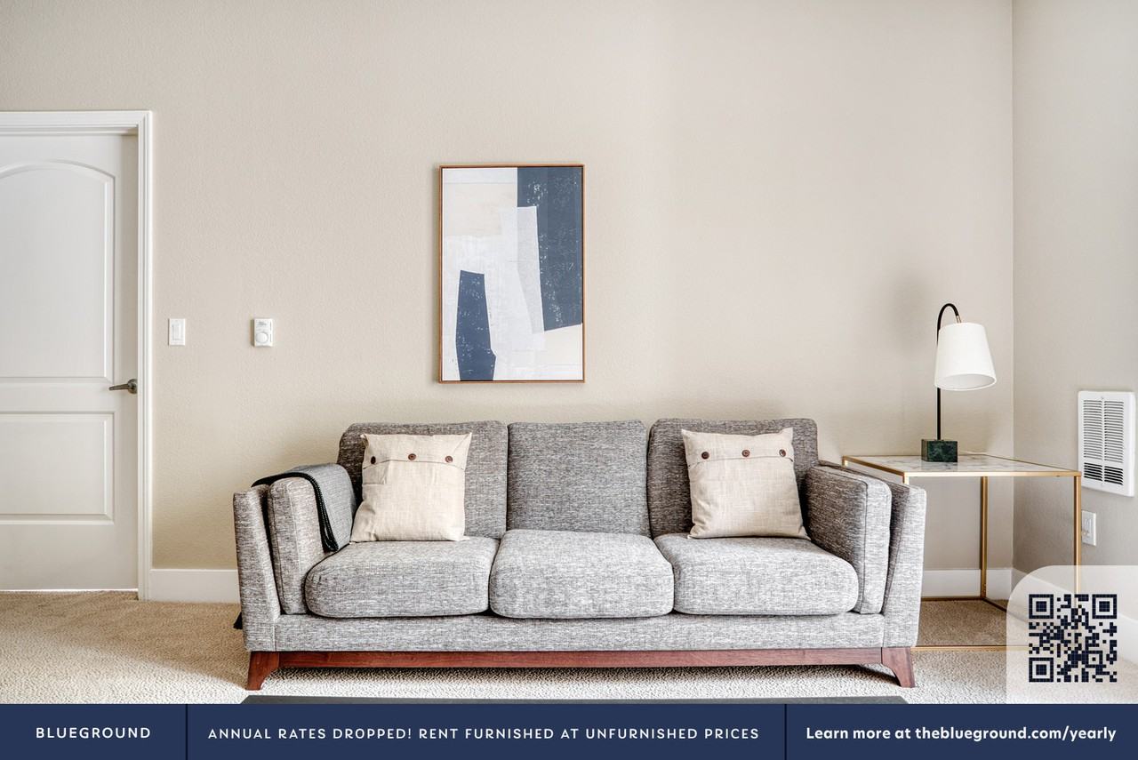 2201 Bridgepointe Parkway - Photo 4 of 57