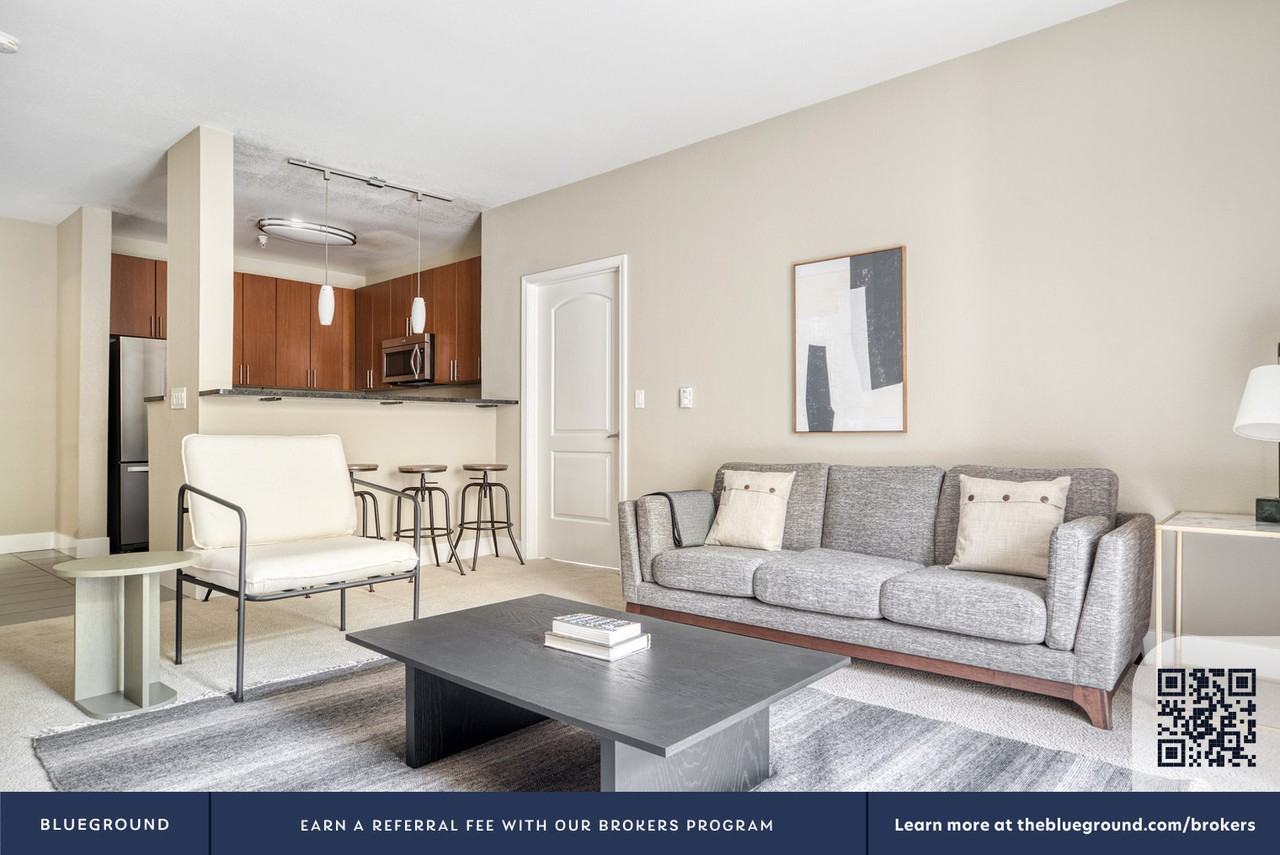 2201 Bridgepointe Parkway - Photo 5 of 57