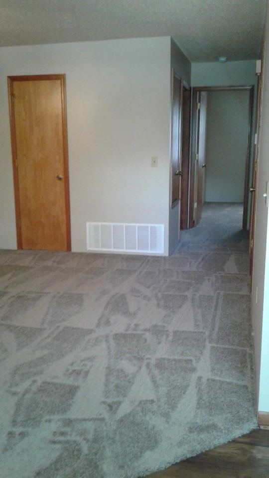Brown Apartments - Photo 2 of 3