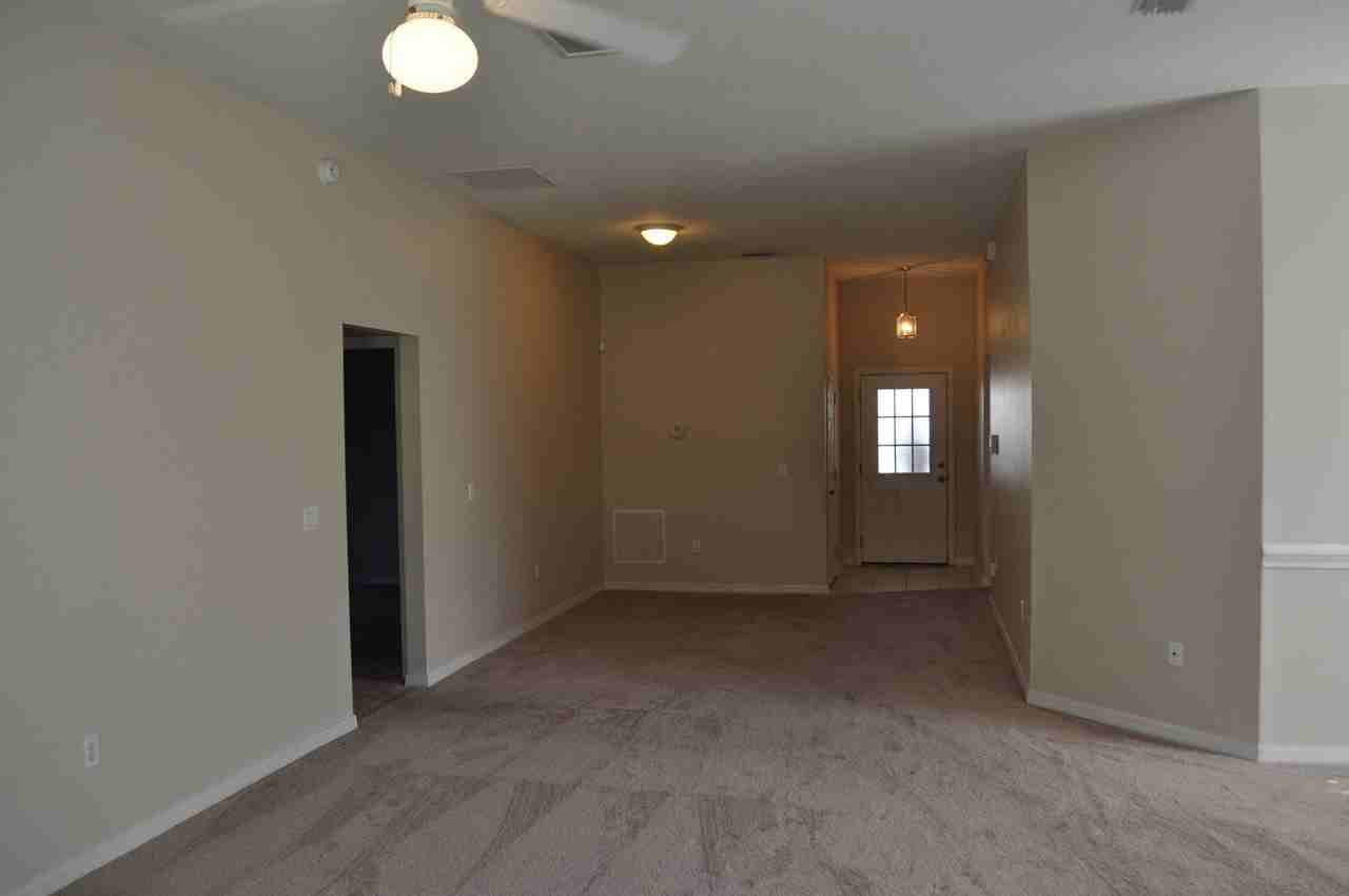 16 Russman Ln - Photo 6 of 25