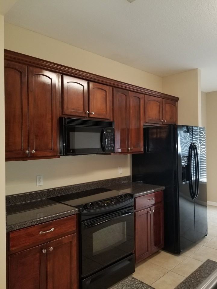 107 Hallhill Ct - Photo 4 of 19