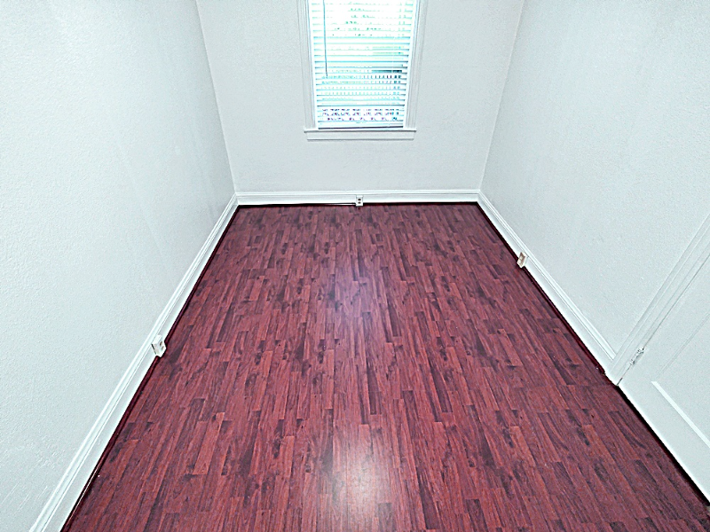 1161 Ingerson Ave - Photo 3 of 10