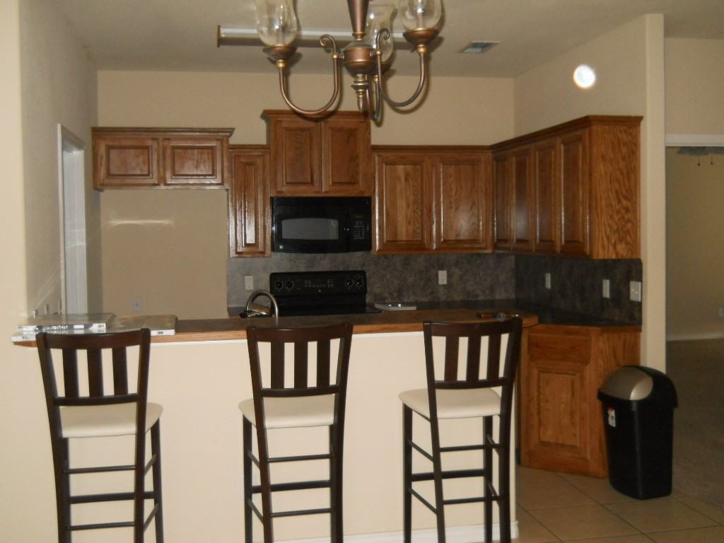 1310 Lewis And Clark Trl - Photo 3 of 15