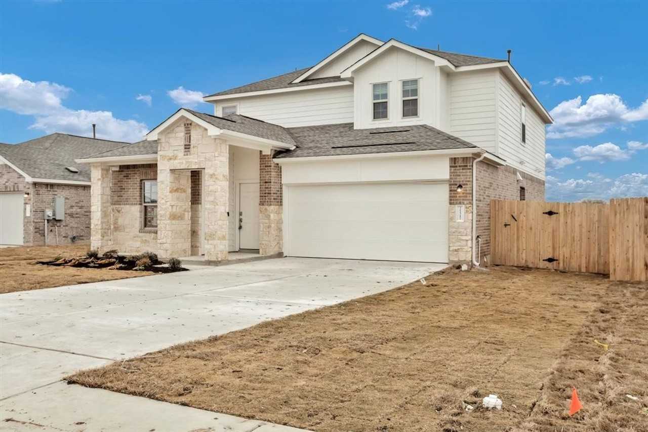 21517 Quick Fox Dr - Photo 2 of 22