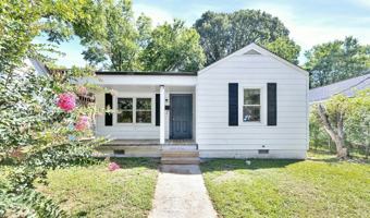 featured image of 604 E Cemetery St