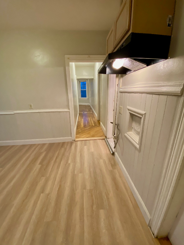 154 Hudson St #2ndFL - Photo 3 of 21