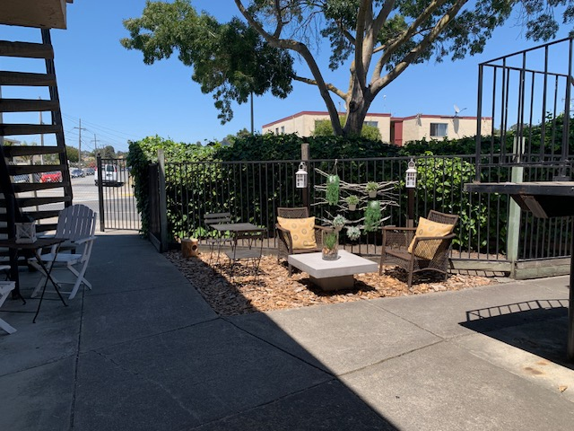 1240 Broadway Ave #3