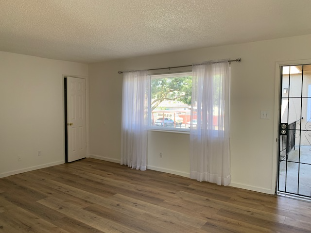 1240 Broadway Ave #3 - Photo 3 of 10