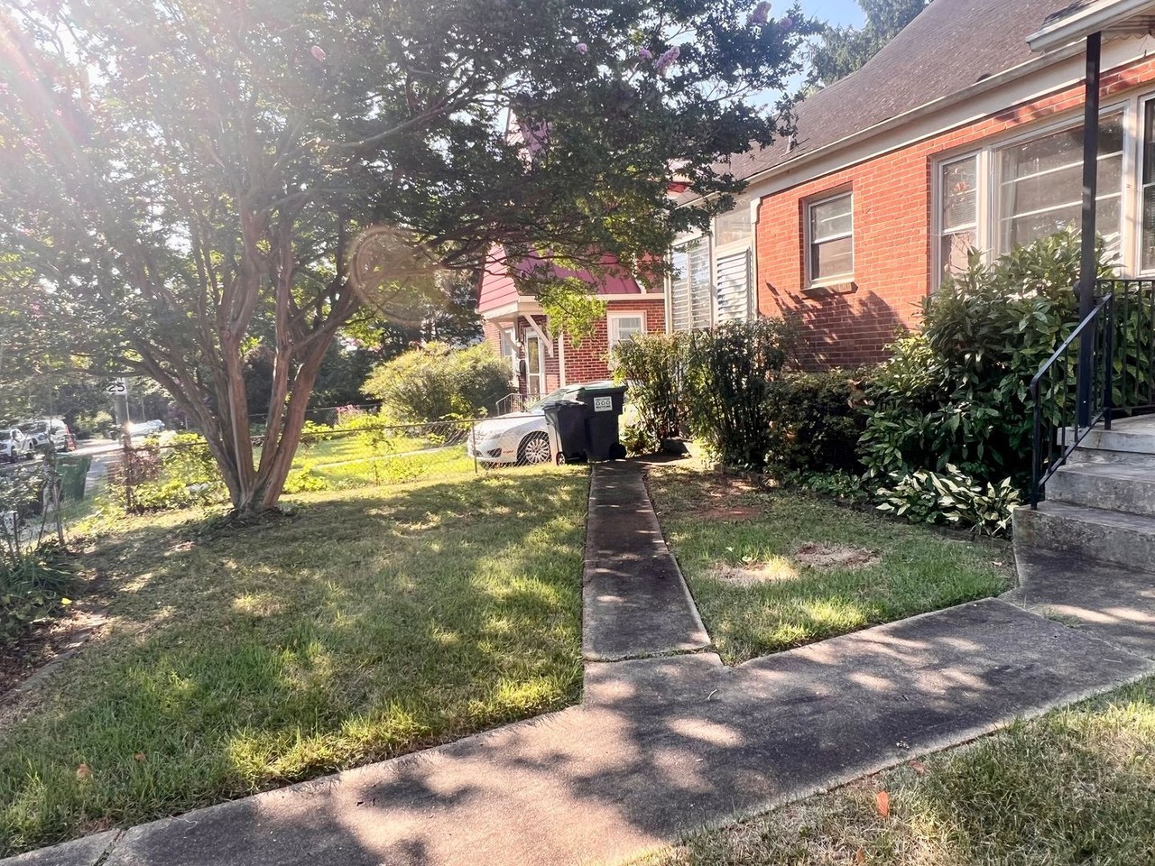 1104 Little High St - Photo 3 of 29