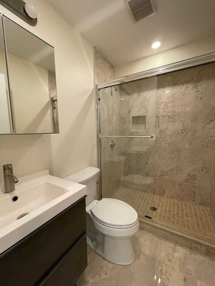 1028 Commonwealth Ave - Photo 2 of 4