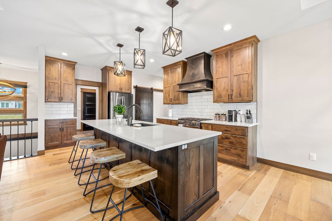 2420 N Alberta Trl - Photo 3 of 50
