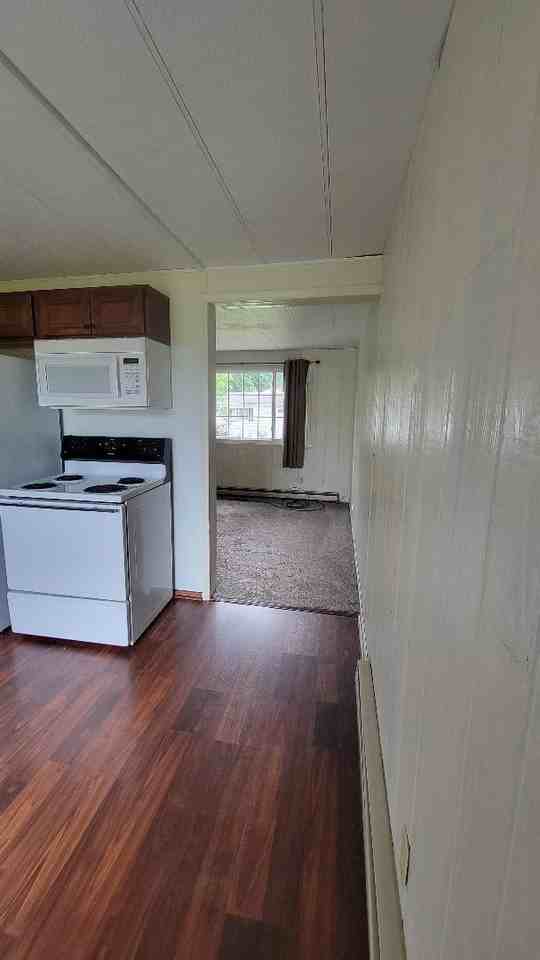 460 Lee Ave #460 - Photo 2 of 17