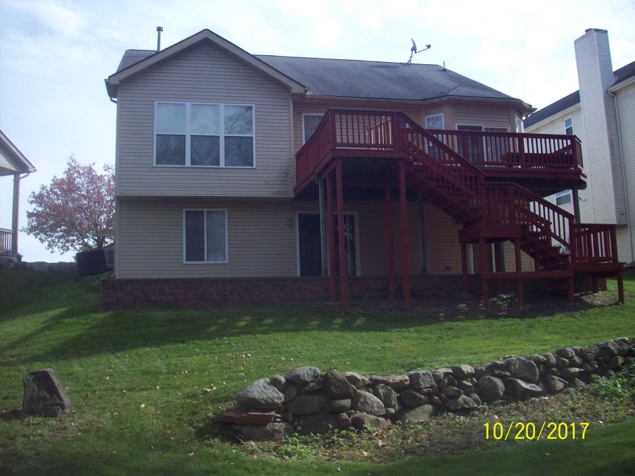3052 Talon Cir #NA - Photo 2 of 15