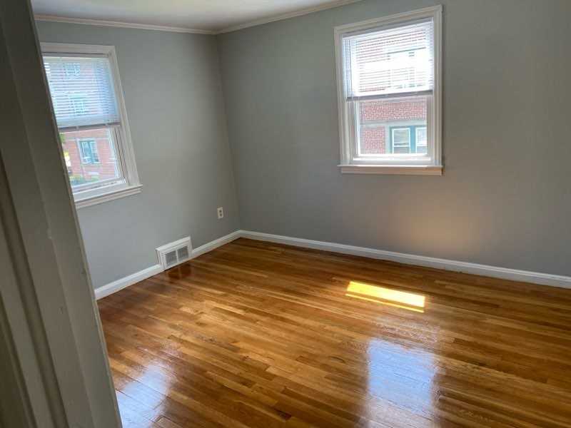 69 Court Street #F3 - Photo 4 of 6