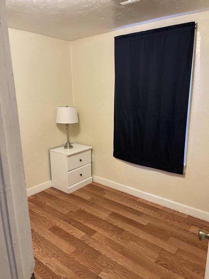 2617 Sw I Ave #NA - Photo 4 of 8