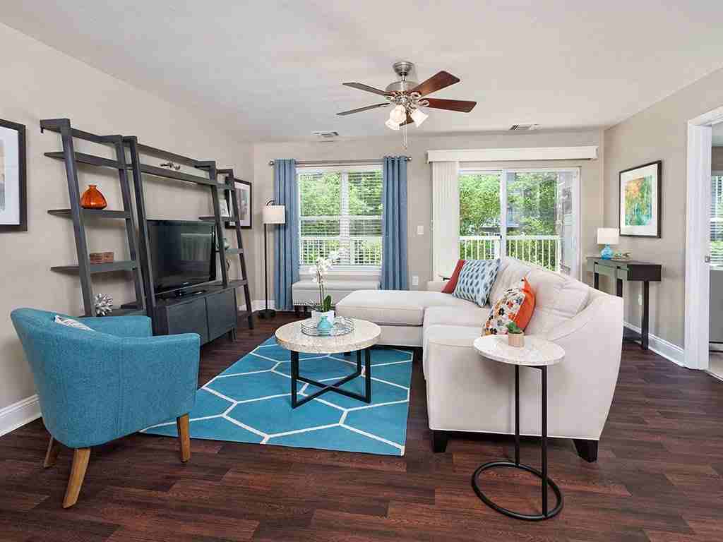 Smiths Landing Apartments - Photo 4 of 55