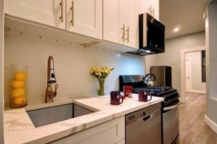 218 East 6th Street - Photo 1 of 1