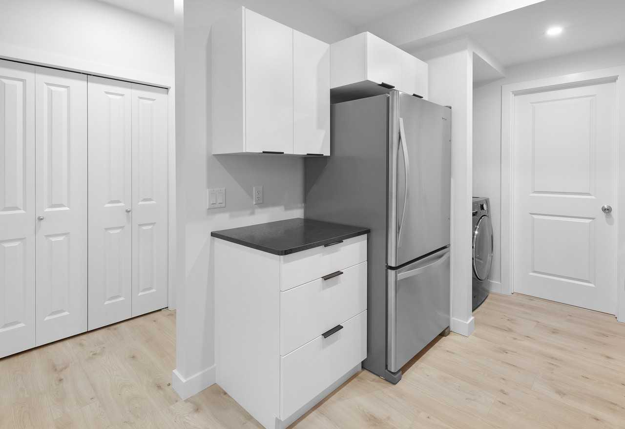 3028 169 St Sw Bsmt #BS - Photo 3 of 16