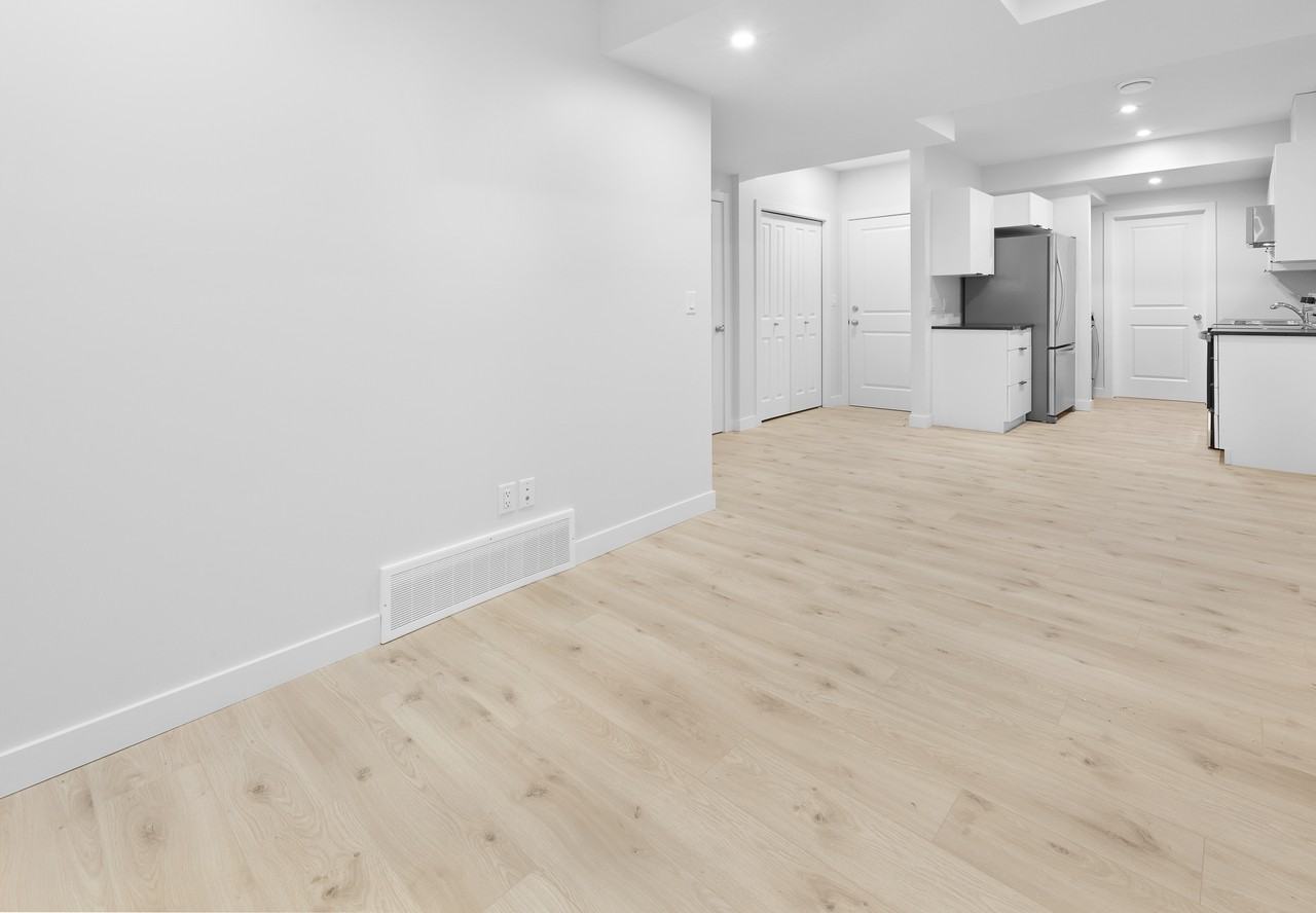 3028 169 St Sw Bsmt #BS - Photo 6 of 16