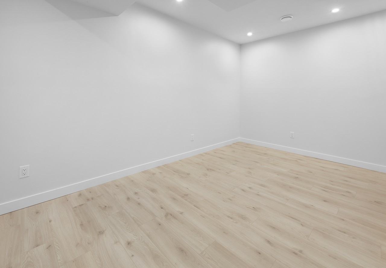 3028 169 St Sw Bsmt #BS - Photo 7 of 16