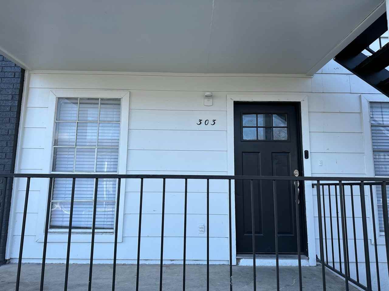 The Cliffside Apartments - Photo 7 of 9