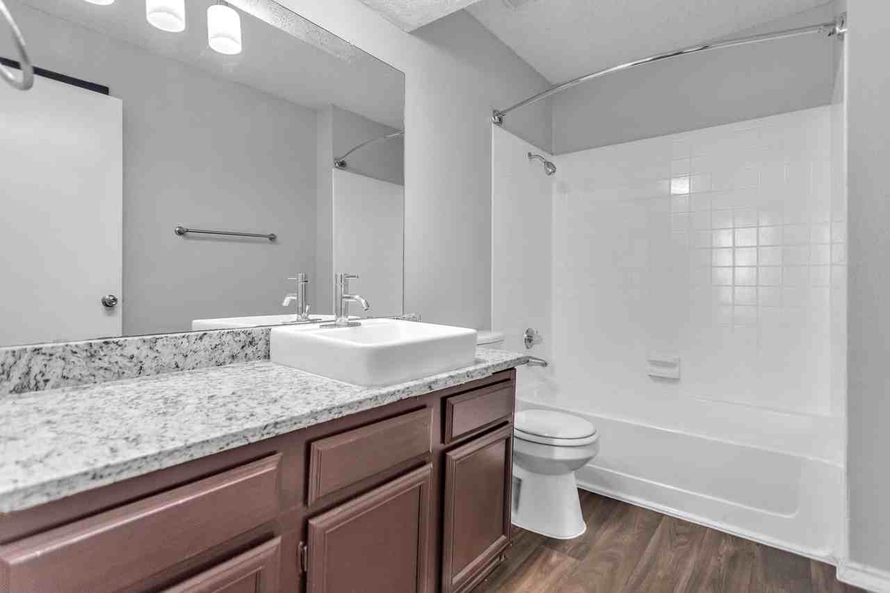 Rio @ 1604 - Photo 2 of 19