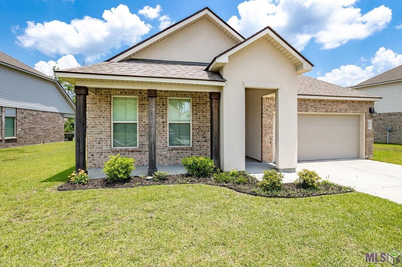 13789 Wincrest Dr - Photo 2 of 26