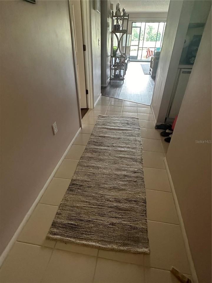 4546 Weybridge #39 - Photo 4 of 16