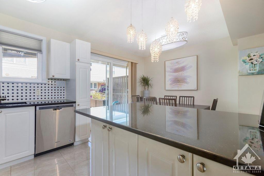 259 Monterey Drive - Photo 2 of 22