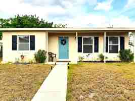 featured image of 21440 Mallory Ave