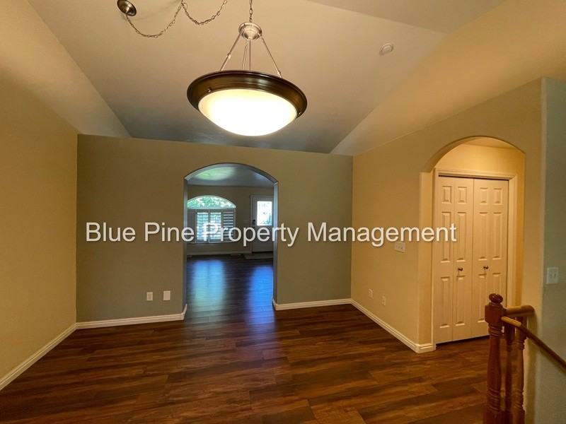 2409 Brandon Dr - Photo 5 of 24