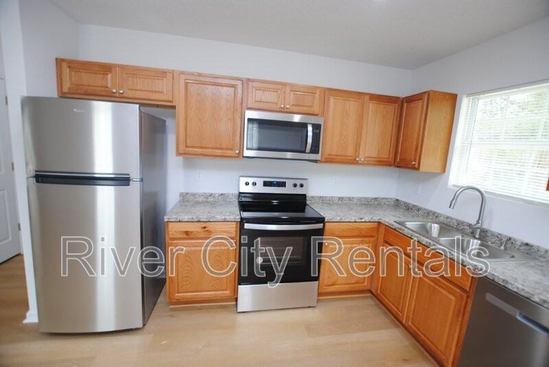 6257 Magnolia St - Photo 3 of 24