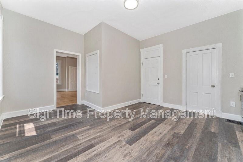 265 S Prospect St #6 - Photo 7 of 25