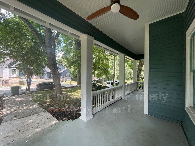 555 Elbridge Dr Nw - Photo 2 of 24