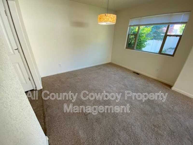 6962 Wild Bill Ct - Photo 3 of 13