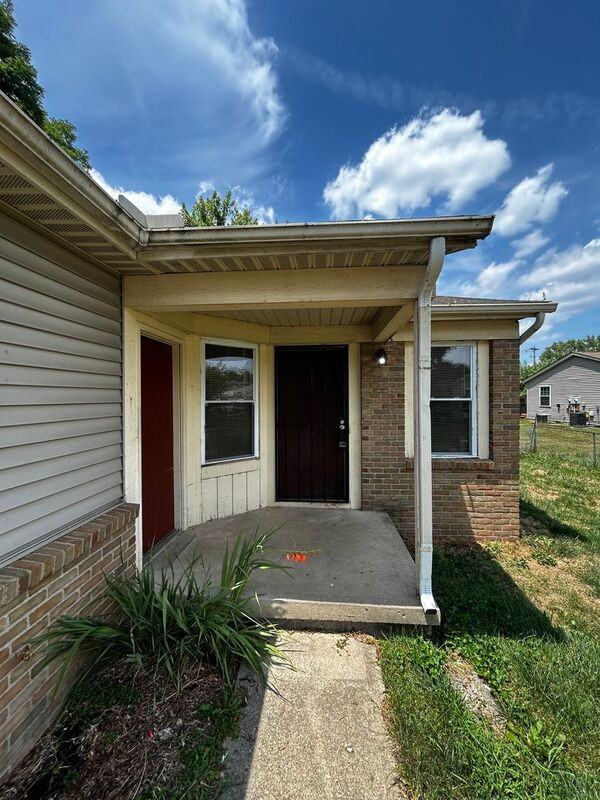 3786 Ides Ct - Photo 3 of 26