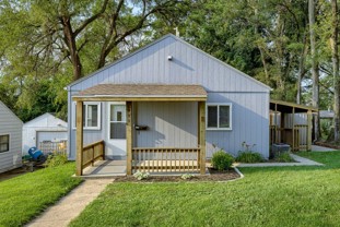 6795 Seward St - Photo 1 of 1