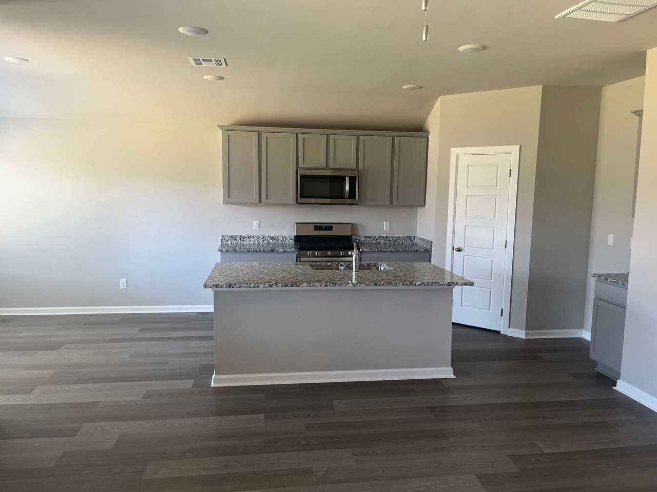 10420 Sw 41st Pl - Photo 7 of 7