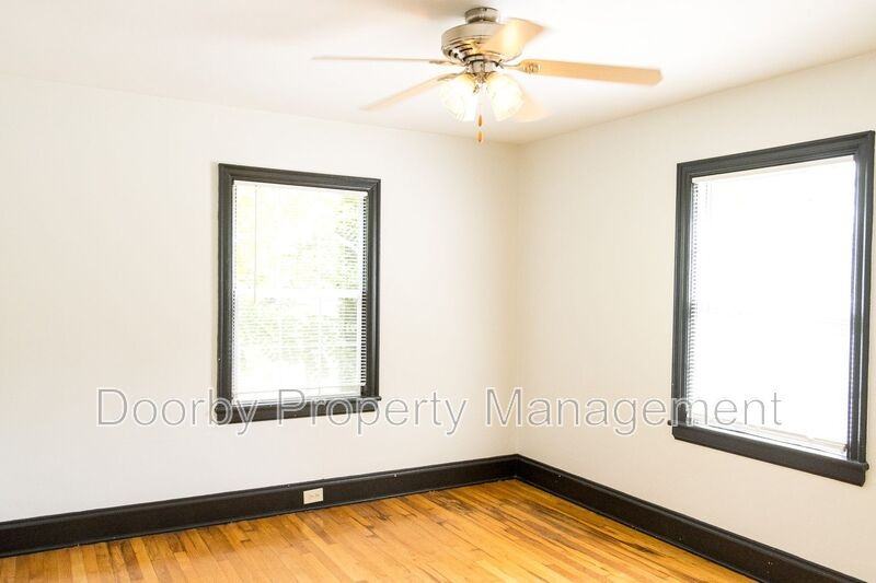 219 Sequoia Dr - Photo 5 of 24