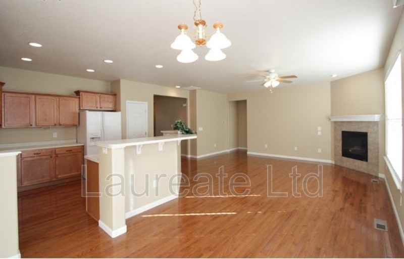 16457 Aliante Dr - Photo 4 of 15
