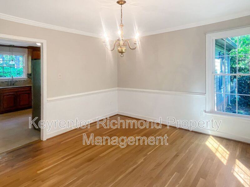 9310 Redbridge Rd - Photo 7 of 31