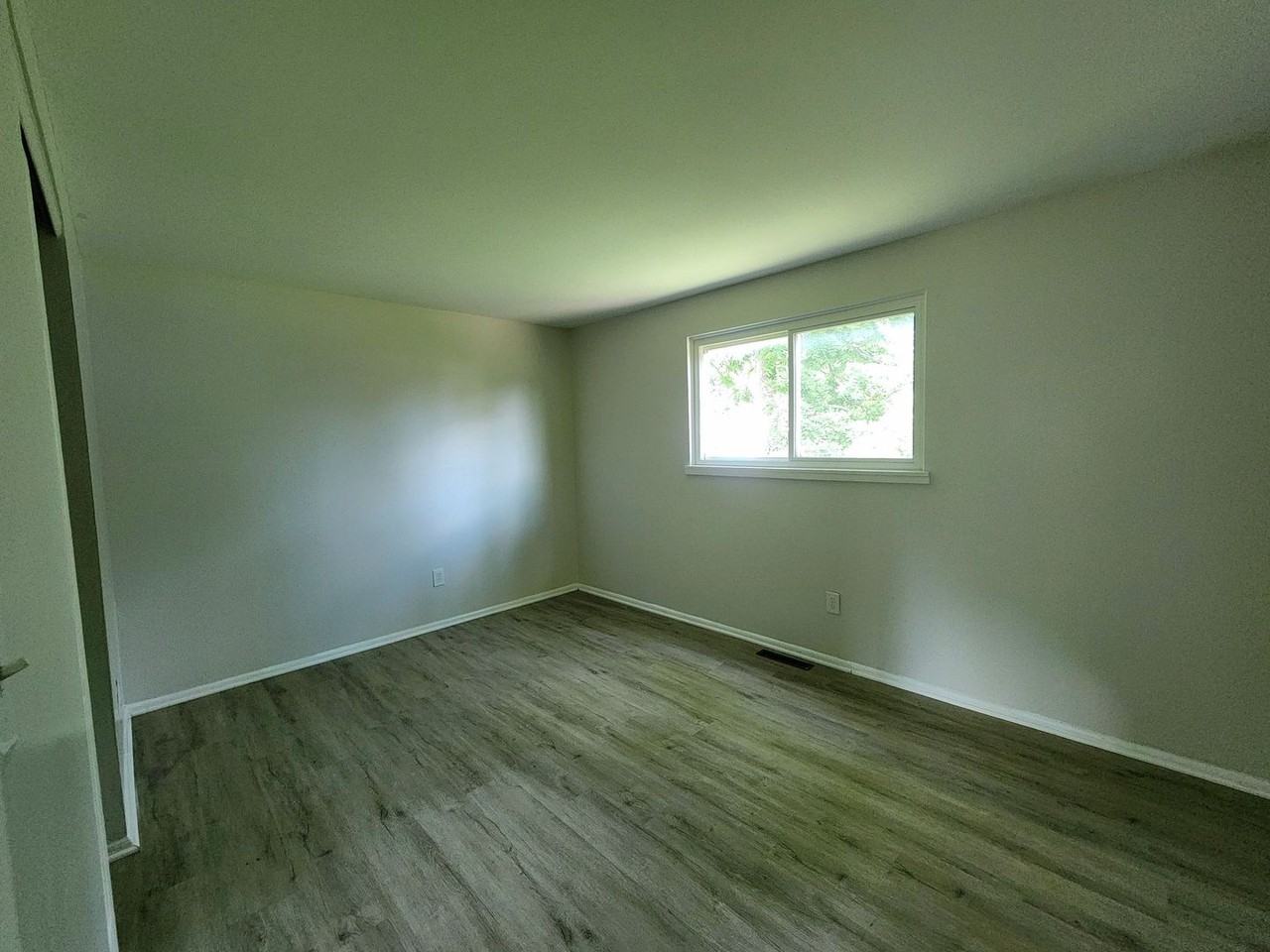 4844 Harbor Boulevard - Photo 7 of 7