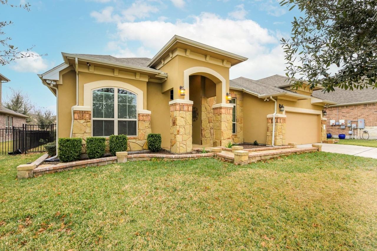 2024 Westvalley Pl - Photo 2 of 34