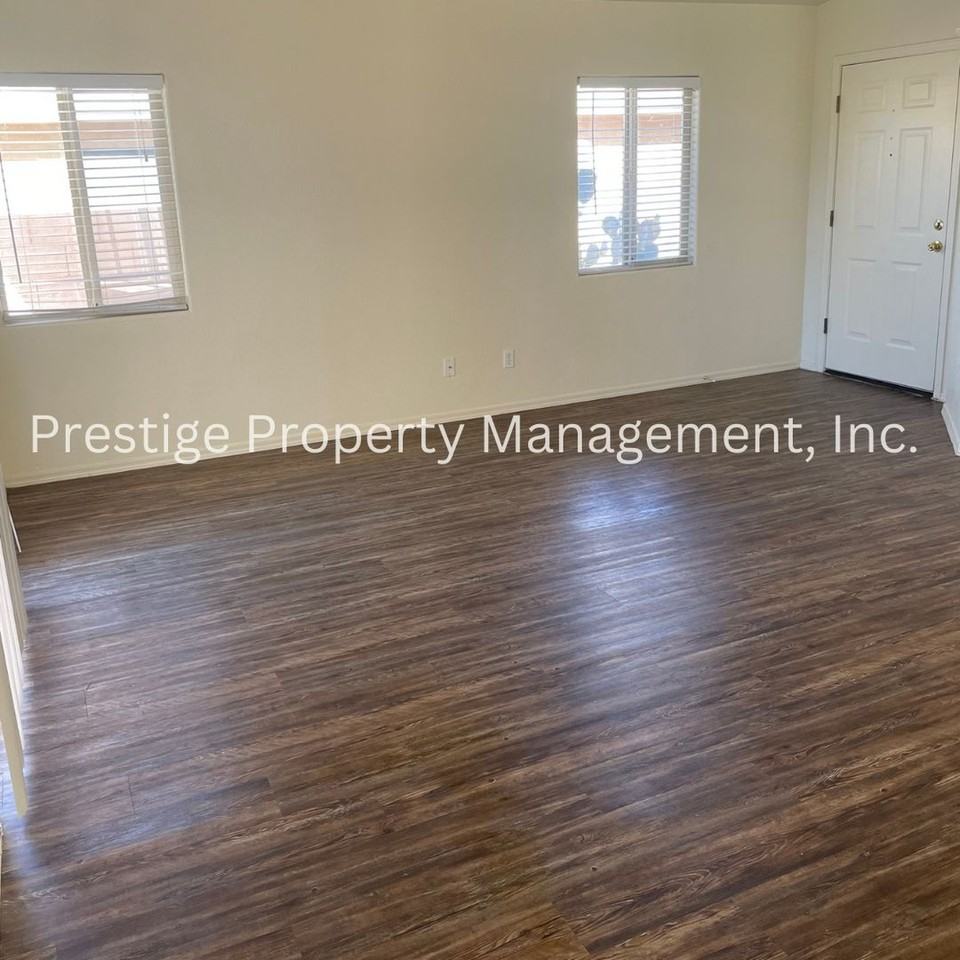 8786 S Desert Valley Way - Photo 4 of 17