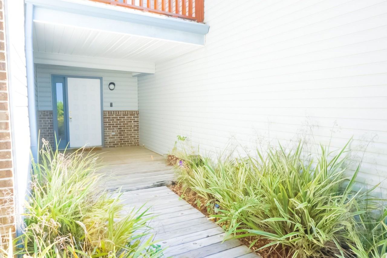 16 Gardner Dr - Photo 2 of 30