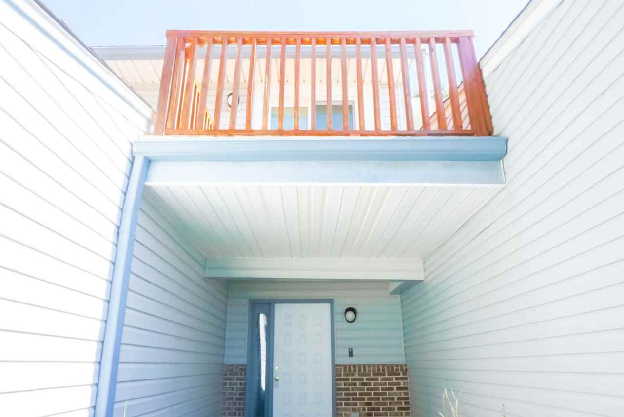 16 Gardner Dr - Photo 3 of 30